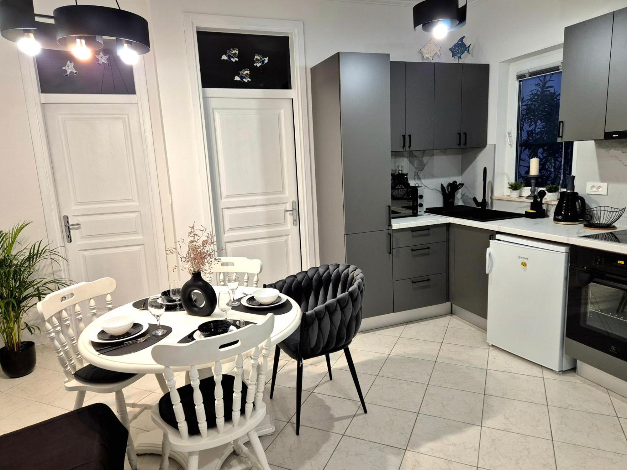 סטון Apartments Marita מראה חיצוני תמונה