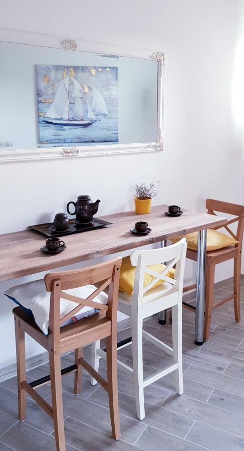 סטון Apartments Marita מראה חיצוני תמונה