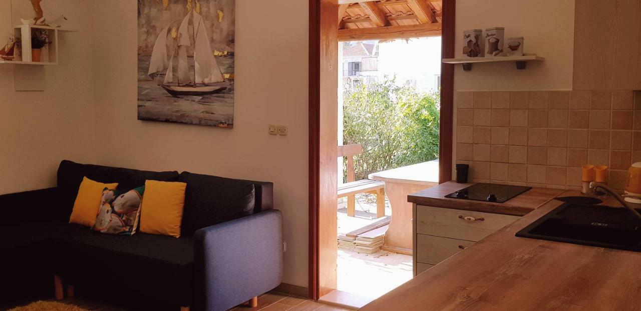 סטון Apartments Marita מראה חיצוני תמונה